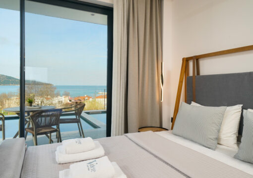 Deluxe Studios with Private Pool