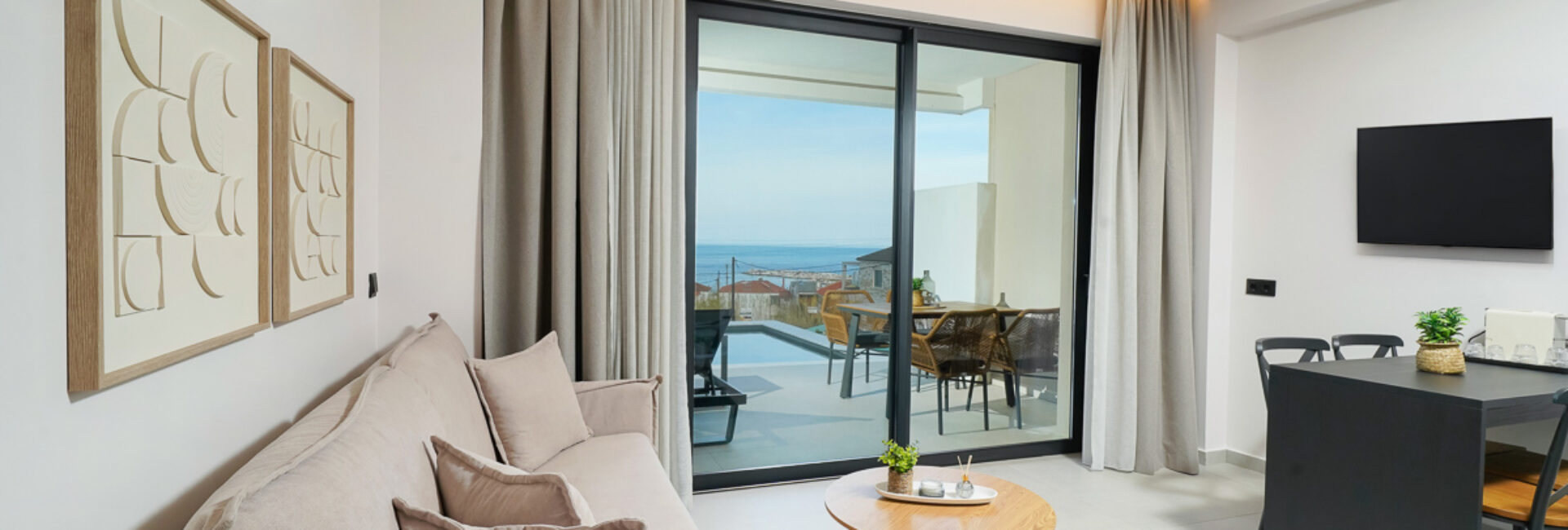 One Bedroom with Private Pool