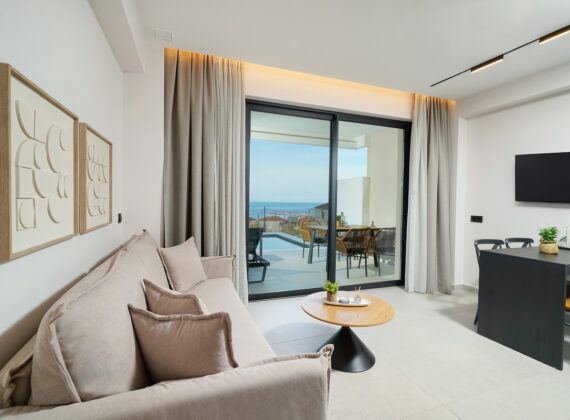 One Bedroom with Private Pool