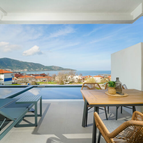 One Bedroom with Private Pool